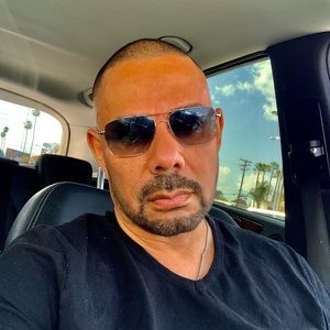 Meet your Posher, Justin